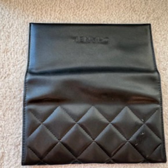 Pre-loved original Chanel Sunglasses case, soft case - Picture 3 of 3